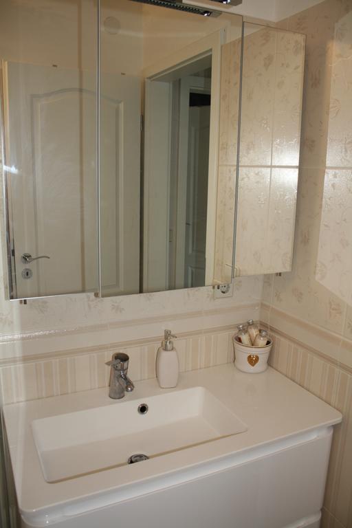 Ferienwohnung Baden Bliss Экстерьер фото